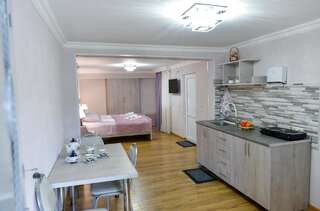 Гостевой дом Cozy House Кутаиси Стандартный люкс-6